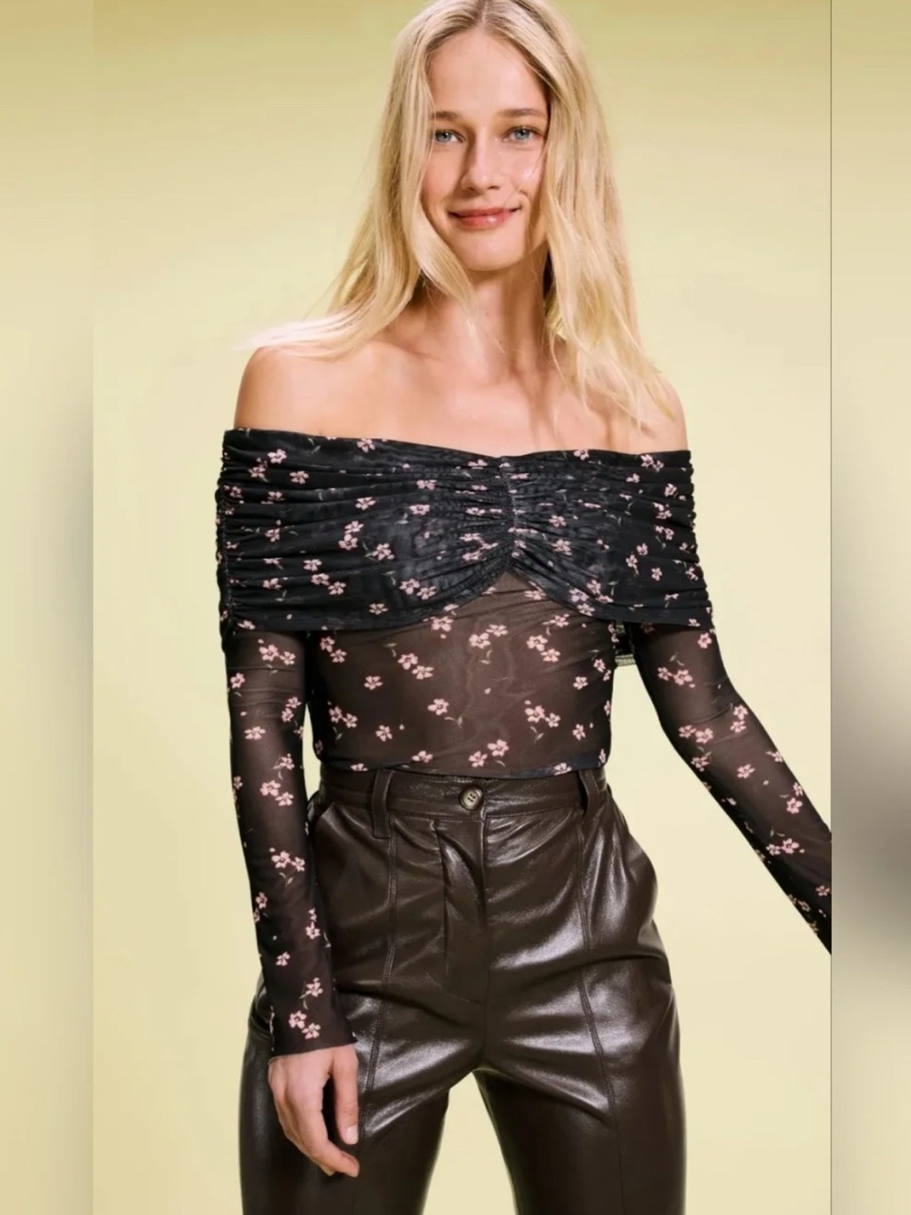 Afirm Lilith Ruched Top Size XS off the shoulder top with ruched detail